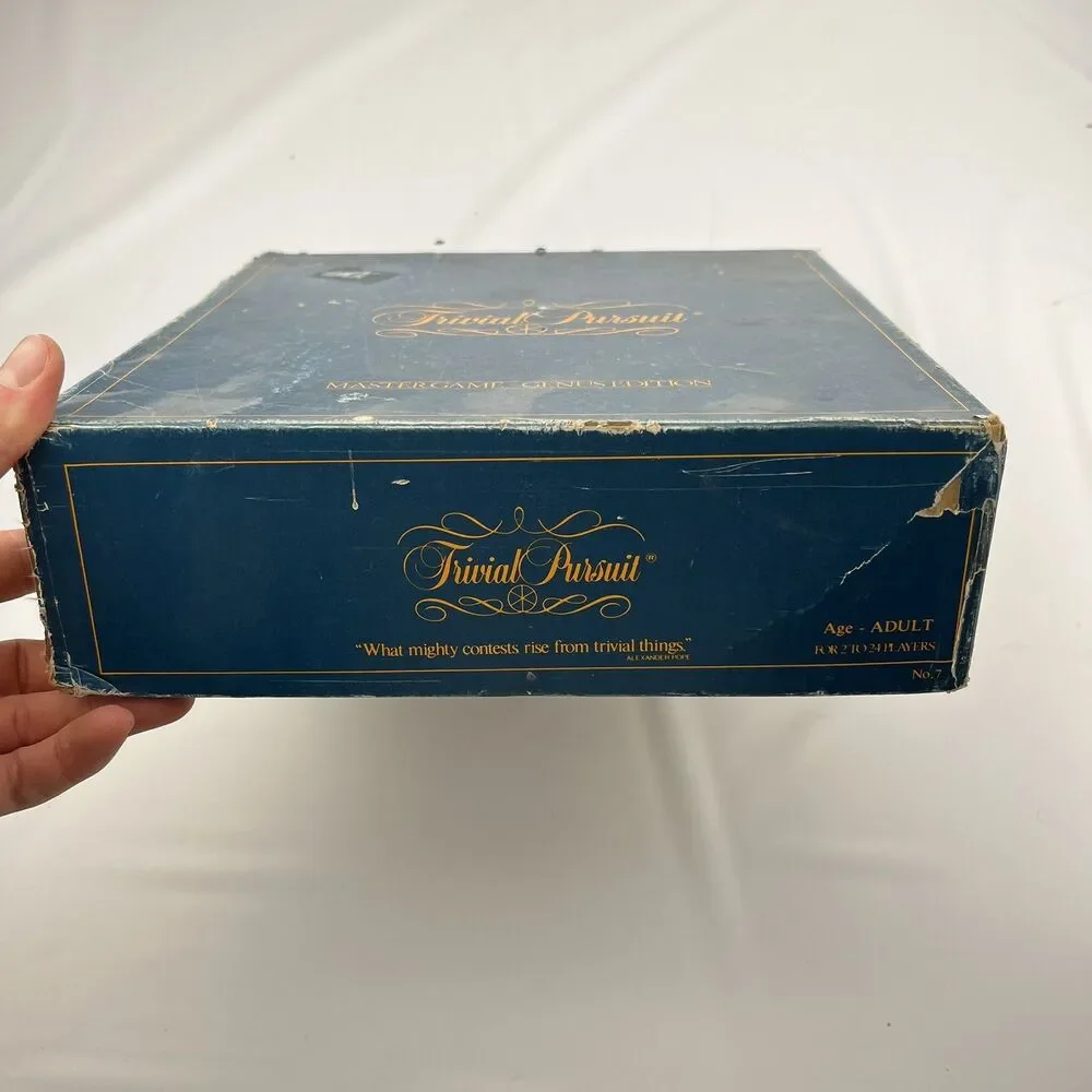 Vintage 1981 Trivial Pursuit Master Game Genus Edition Set